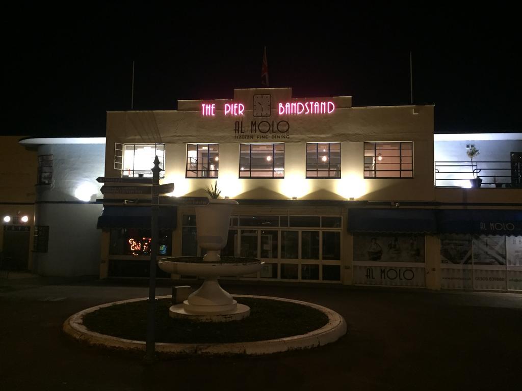 The Alendale Guesthouse ウェーマス エクステリア 写真